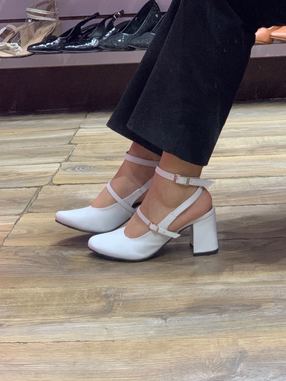 Zapato de Tacon Blanco